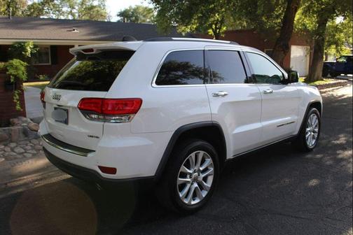 Bright White Clearcoat 2017 Jeep Grand Cherokee Limited