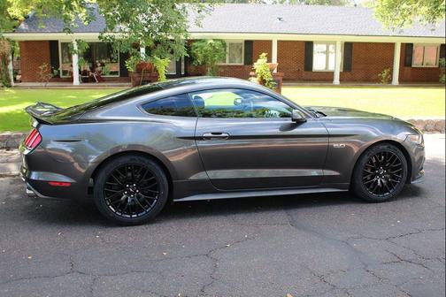 2016 Ford Mustang GT Premium