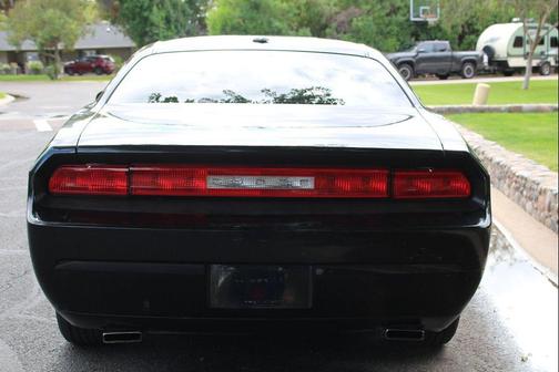2010 Dodge Challenger SE