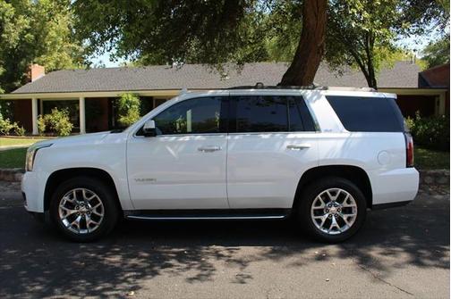 2016 GMC Yukon SLT