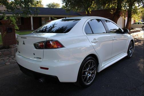 2012 Mitsubishi Lancer Evolution MR