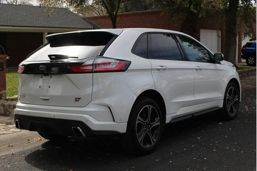 2020 Ford Edge ST