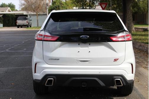 2020 Ford Edge ST