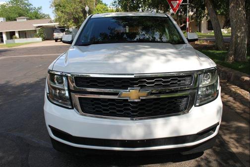 Summit White 2020 Chevrolet Suburban LT