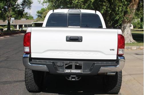 2017 Toyota Tacoma SR5