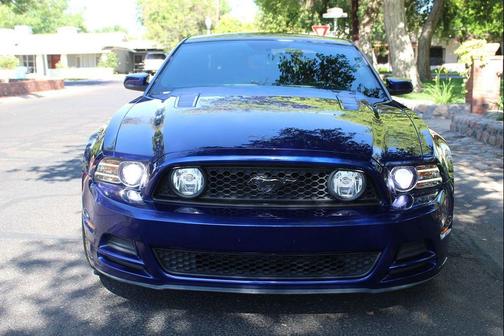 Deep Impact Blue Metallic 2014 Ford Mustang GT