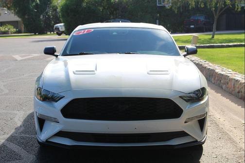 2021 Ford Mustang EcoBoost