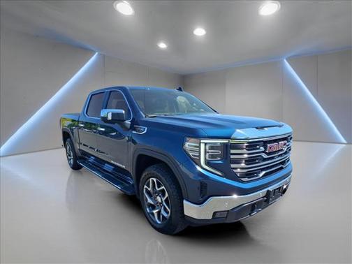Pacific Blue Metallic 2022 GMC Sierra 1500 SLT