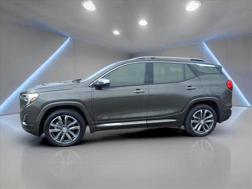 Smokey Quartz Metallic 2019 GMC Terrain Denali