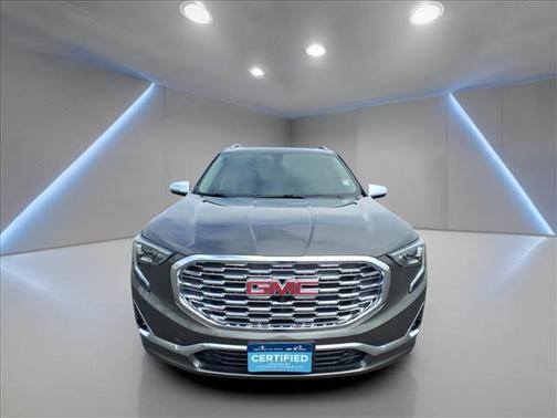 Smokey Quartz Metallic 2019 GMC Terrain Denali