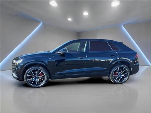 2020 Audi Q8 55 Premium Plus
