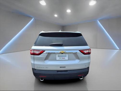 2021 Chevrolet Traverse LT Leather