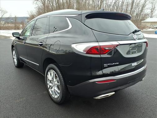 2023 Buick Enclave Essence AWD