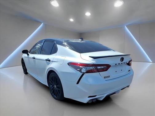 Wind Chill Pearl/Midnight Black Metallic 2021 Toyota Camry XSE