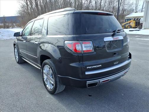 2015 GMC Acadia Denali