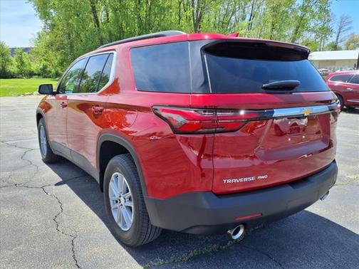 2022 Chevrolet Traverse LT Leather