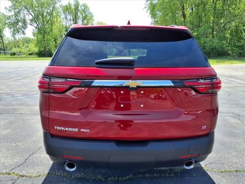 2022 Chevrolet Traverse LT Leather