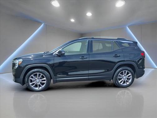 Ebony Twilight Metallic 2023 GMC Terrain SLT