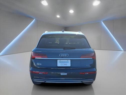 2021 Audi Q5 45 Prestige