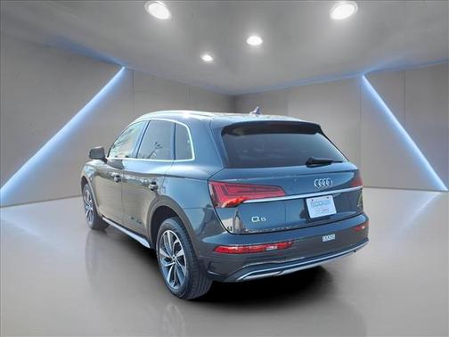 2021 Audi Q5 45 Prestige