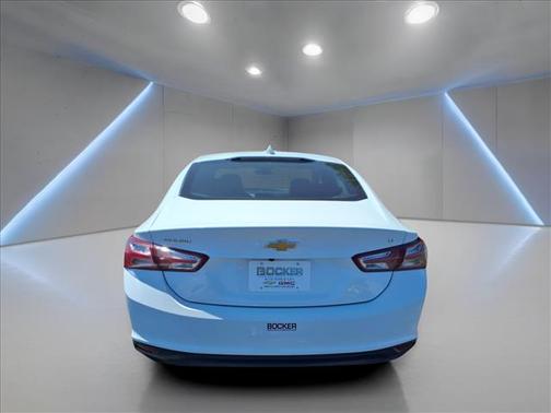 2021 Chevrolet Malibu FWD LT