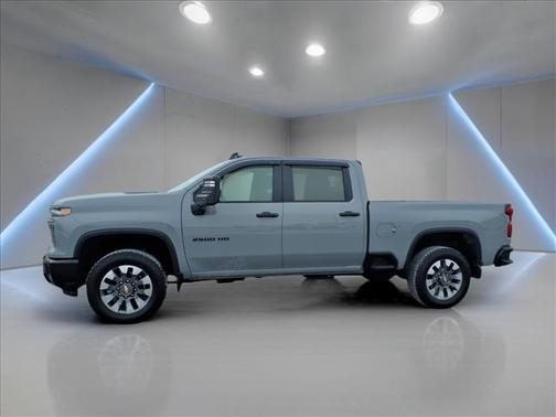 2025 Chevrolet Silverado 2500 Custom