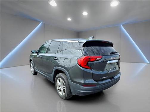 Graphite Gray Metallic 2018 GMC Terrain SLE