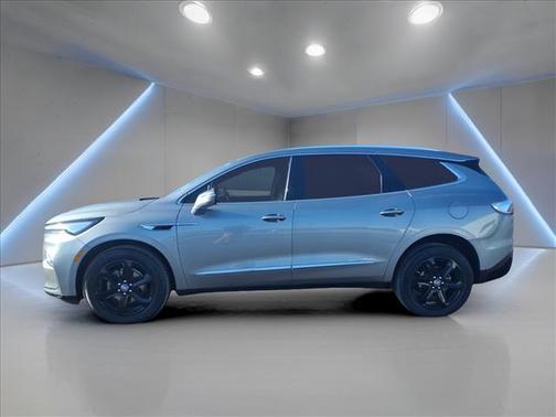2023 Buick Enclave Essence AWD