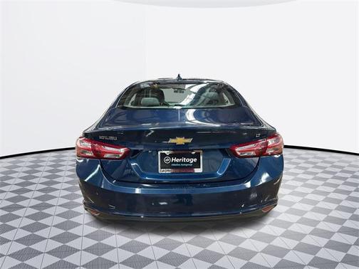2022 Chevrolet Malibu FWD LT