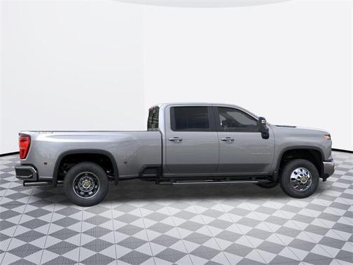 2025 Chevrolet Silverado 3500 LT