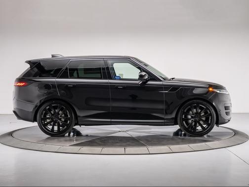 SANTORINI BLACK 2026 Land Rover Range Rover Sport SE
