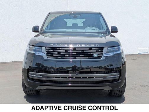 2025 Land Rover Range Rover P530 SE
