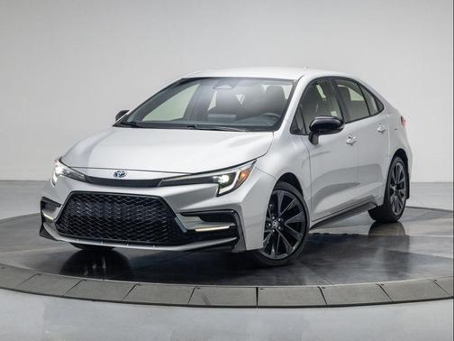 2024 Toyota Corolla Hybrid SE