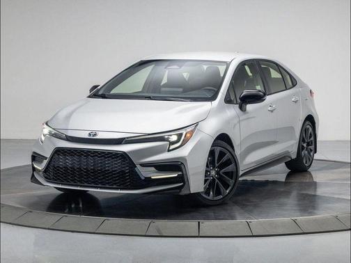 2024 Toyota Corolla Hybrid SE