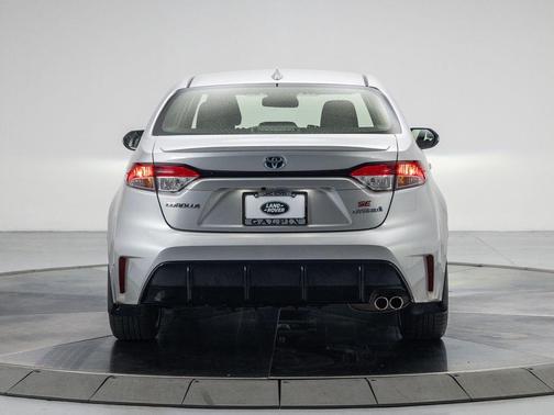 2024 Toyota Corolla Hybrid SE