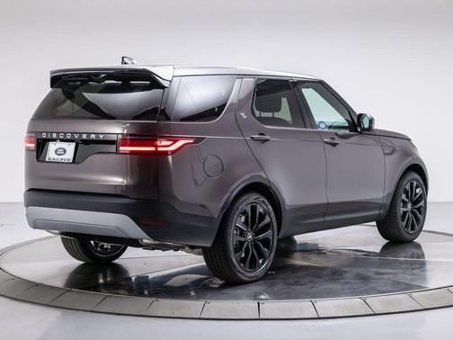 2026 Land Rover Discovery S