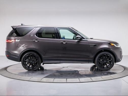 2026 Land Rover Discovery S