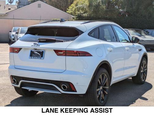 Fuji White 2024 Jaguar E-PACE P250 R-Dynamic SE