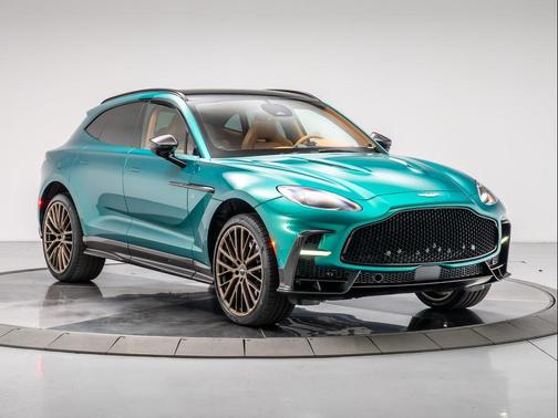 2026 Aston Martin DBX 707