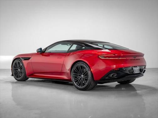 2024 Aston Martin DB12 Base