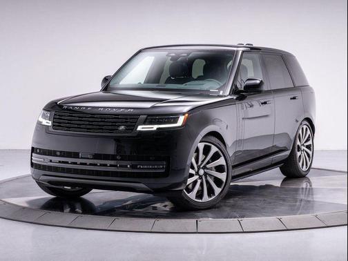 2025 Land Rover Range Rover P530 SE