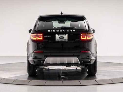 2025 Land Rover Discovery Sport S