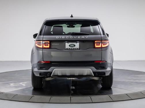 EIGER GREY 2024 Land Rover Discovery Sport Core S