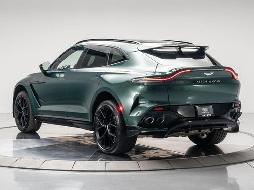 2025 Aston Martin DBX 707