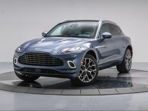 2022 Aston Martin DBX Base
