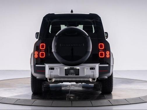 2025 Land Rover Defender P300 S