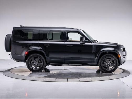 2025 Land Rover Defender P300 S