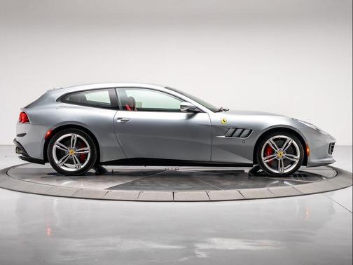 2019 Ferrari GTC4Lusso V12