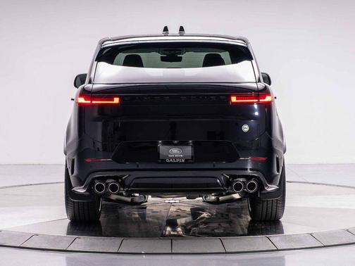 2025 Land Rover Range Rover Sport P635 SV Edition Two