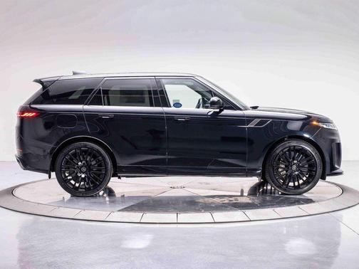 2025 Land Rover Range Rover Sport P635 SV Edition Two